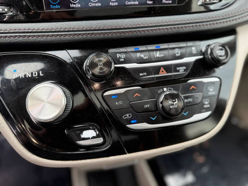 2018 Chrysler Pacifica Limited