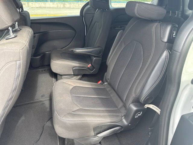 2024 Chrysler Pacifica Touring