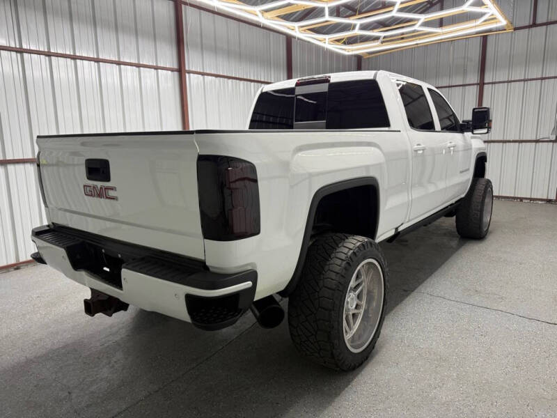 2016 GMC Sierra 2500HD Denali