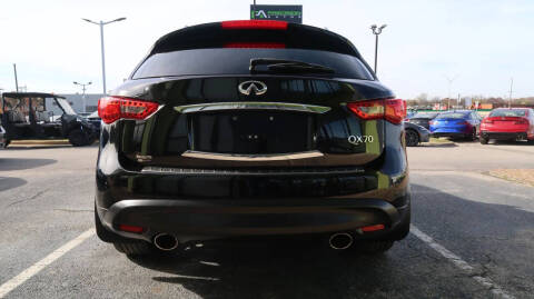 2017 Infiniti QX70
