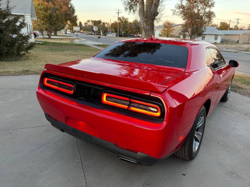 2019 Dodge Challenger SXT