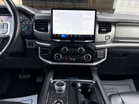 2024 Ford Expedition XLT
