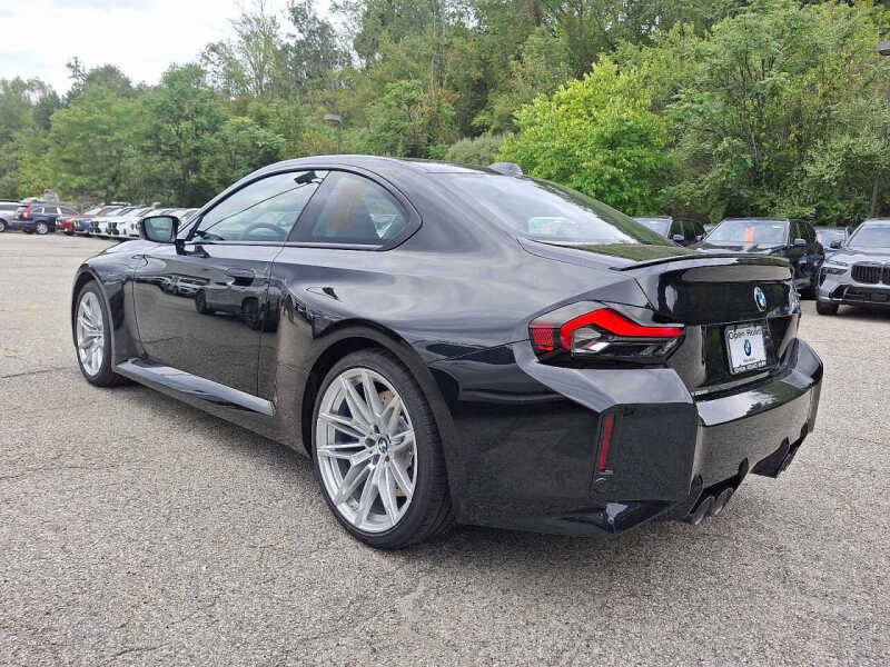 2025 BMW M2