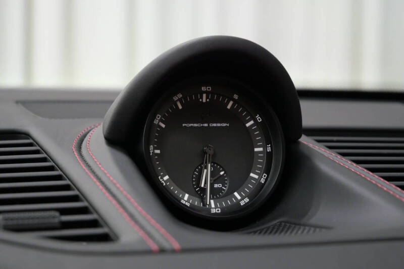 2024 Porsche 911 Turbo S