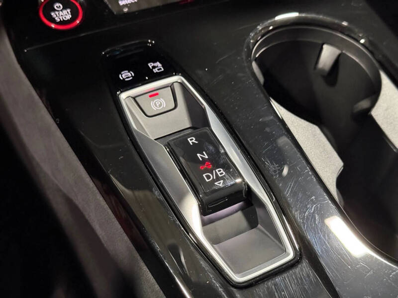 2025 Audi SQ6 e-tron quattro Prestige