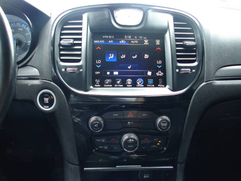 2016 Chrysler 300 S