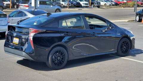 2017 Toyota Prius Two