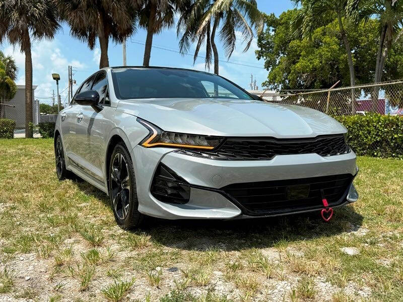 2022 Kia K5 GT-Line