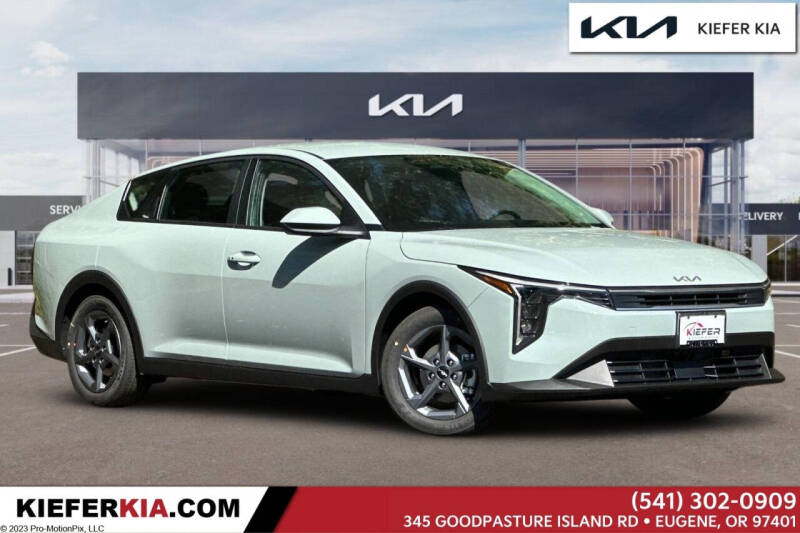 2025 Kia K4 LXS's photo