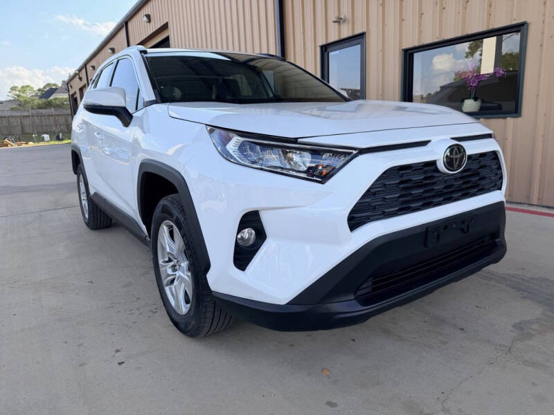 2020 Toyota RAV4 XLE