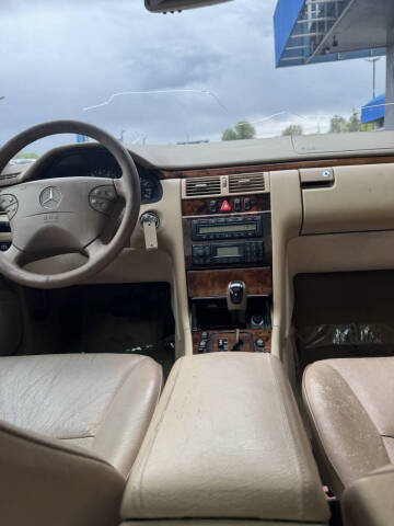 2002 Mercedes-Benz E-Class E 320
