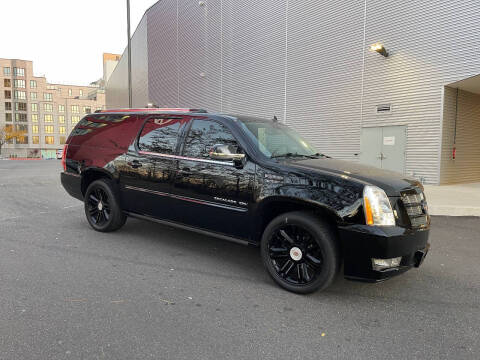 2014 Cadillac Escalade ESV for sale at Ultimate Motors in Port Monmouth NJ