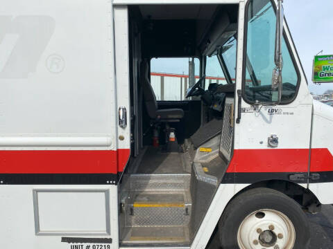 2014 Freightliner MT45 Chassis