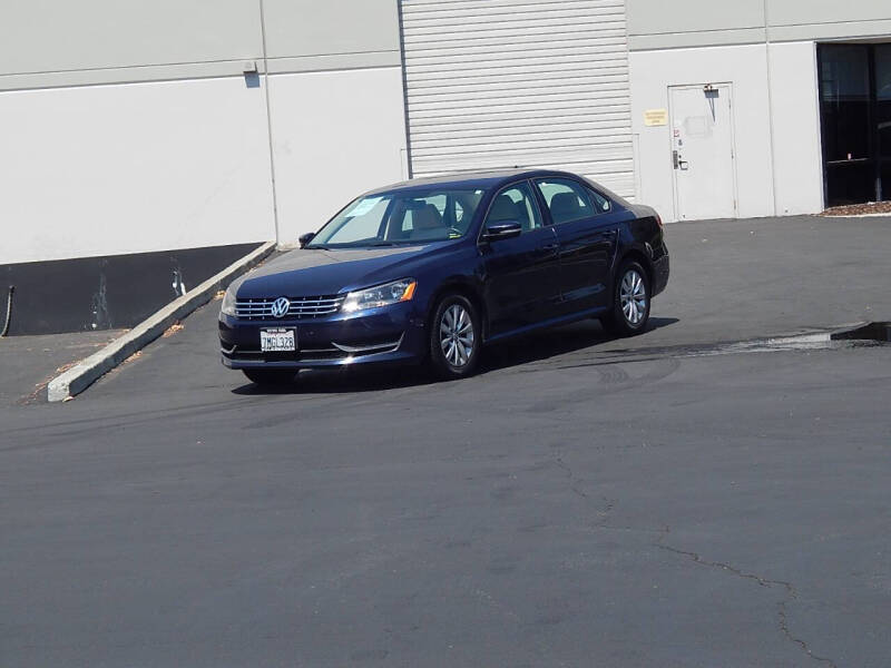 2015 Volkswagen Passat 1.8T Wolfsburg Edition