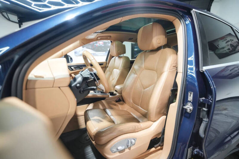2015 Porsche Macan S