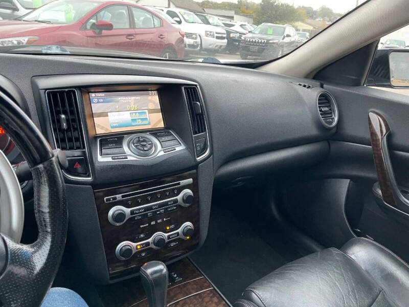 2010 Nissan Maxima 3.5 SV