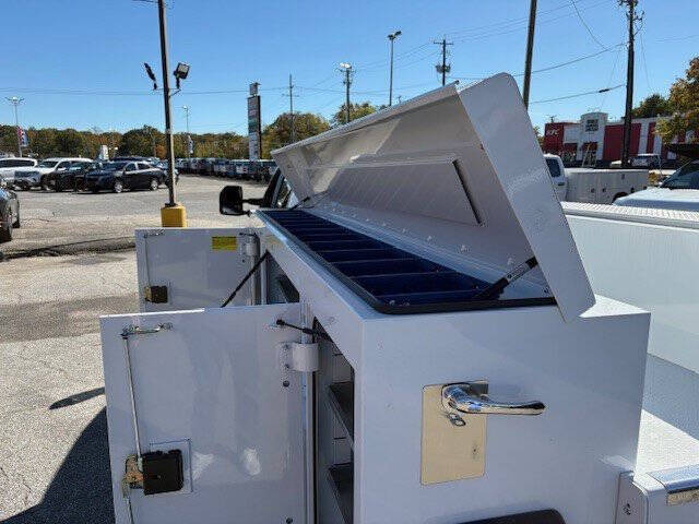 2025 Ford F-350 Super Duty XL