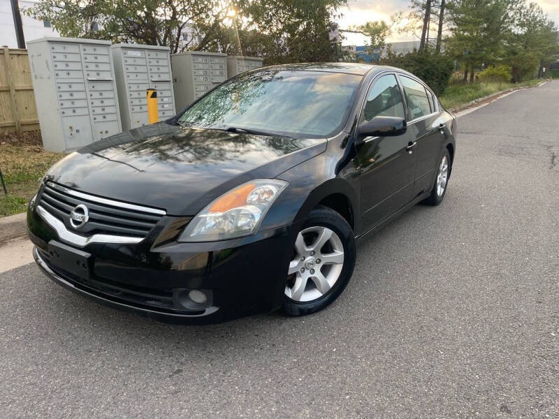 2008 Nissan Altima for sale at Aren Auto Group in Chantilly VA