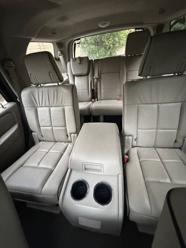 2008 Lincoln Navigator
