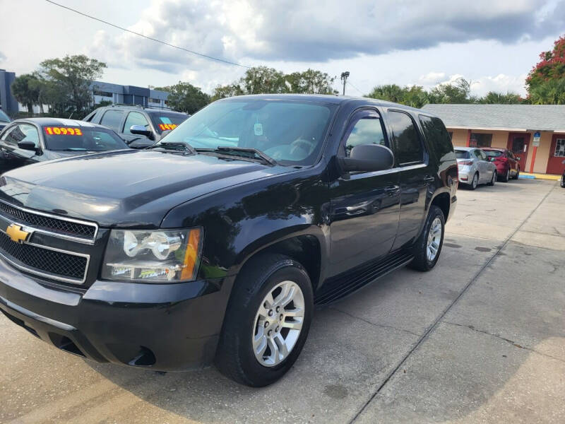 2013 Chevrolet Tahoe for sale at FAMILY AUTO BROKERS in Longwood FL
