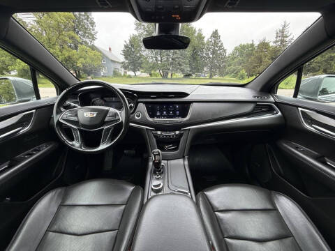 2020 Cadillac XT5 Premium Luxury