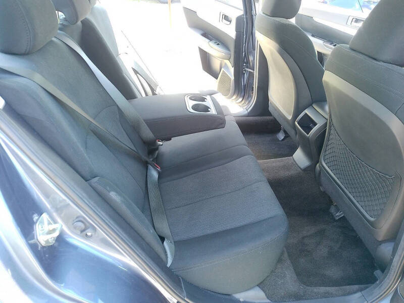 2014 Subaru Legacy 2.5i Premium