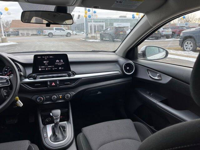 2024 Kia Forte LXS