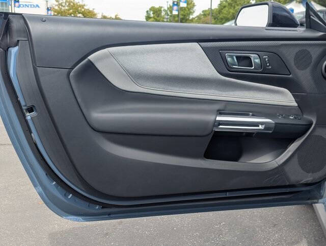 2025 Ford Mustang EcoBoost