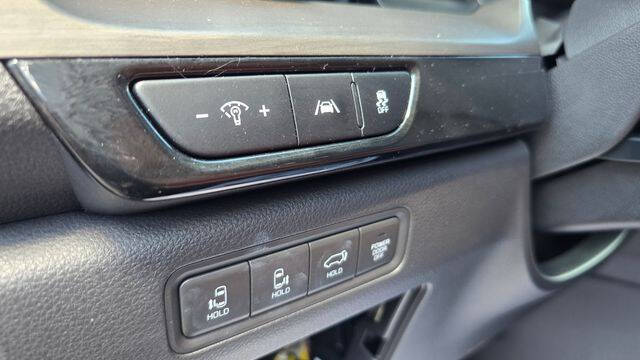 2024 Kia Carnival SX