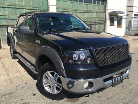 2006 Ford F-150 for sale at Illinois Auto Sales in Paterson NJ