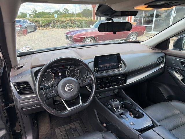 2021 Nissan Rogue SV