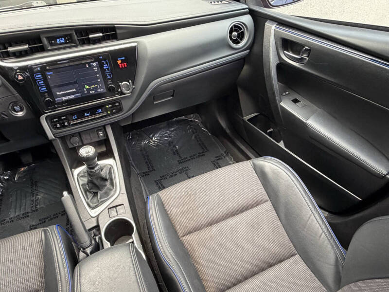 2019 Toyota Corolla SE