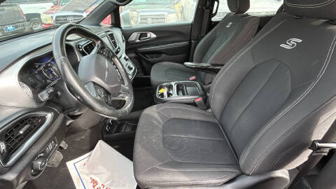 2019 Chrysler Pacifica Touring Plus