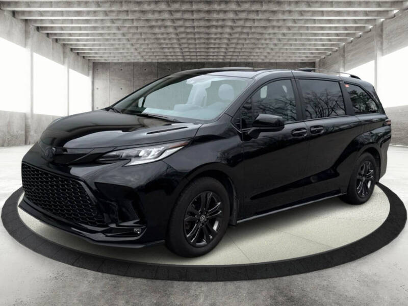 2024 Toyota Sienna XSE 7-Passenger