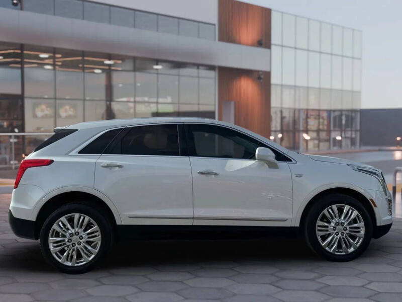 2017 Cadillac XT5 Premium Luxury