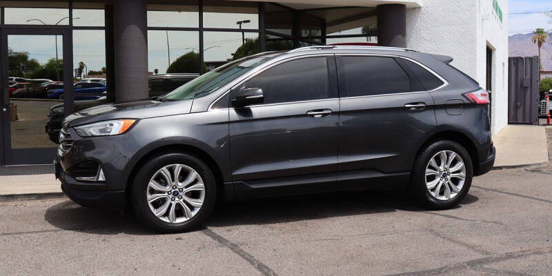 2020 Ford Edge Titanium