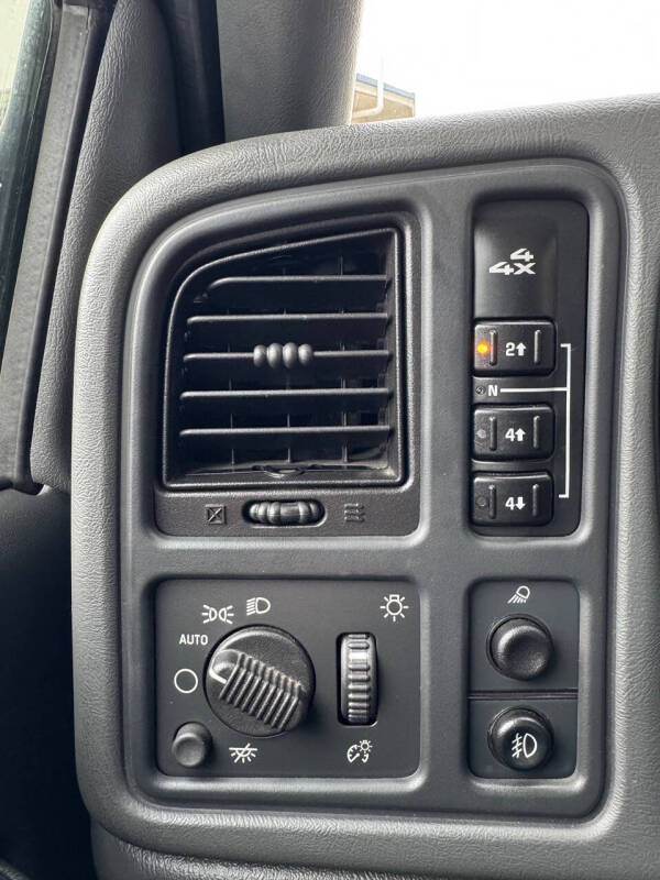 2004 Chevrolet Silverado 2500HD LT