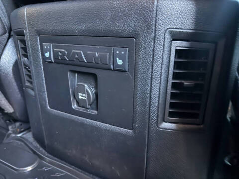 2016 RAM 2500 Laramie