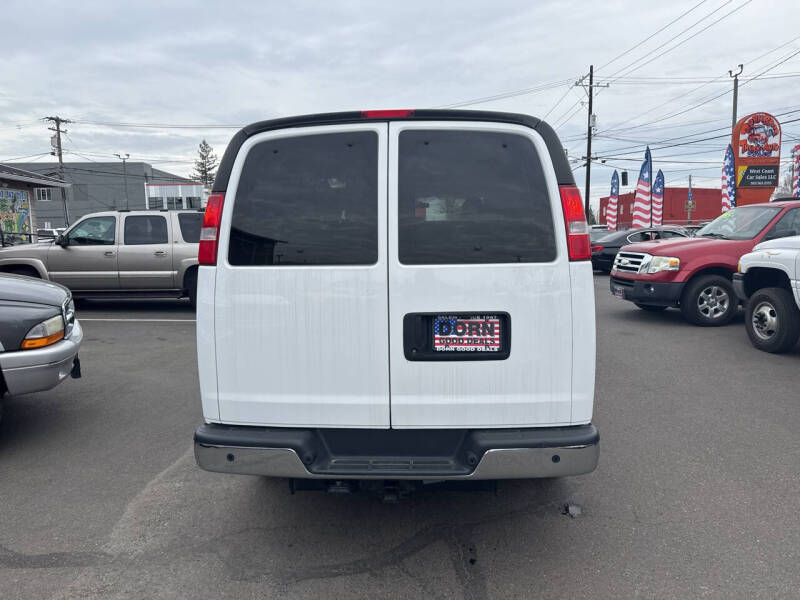 2017 Chevrolet Express LT 3500