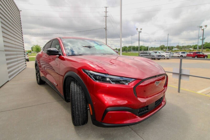 2024 Ford Mustang Mach-E Select
