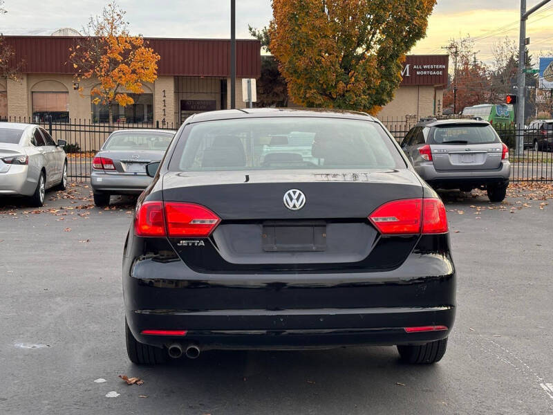 2012 Volkswagen Jetta