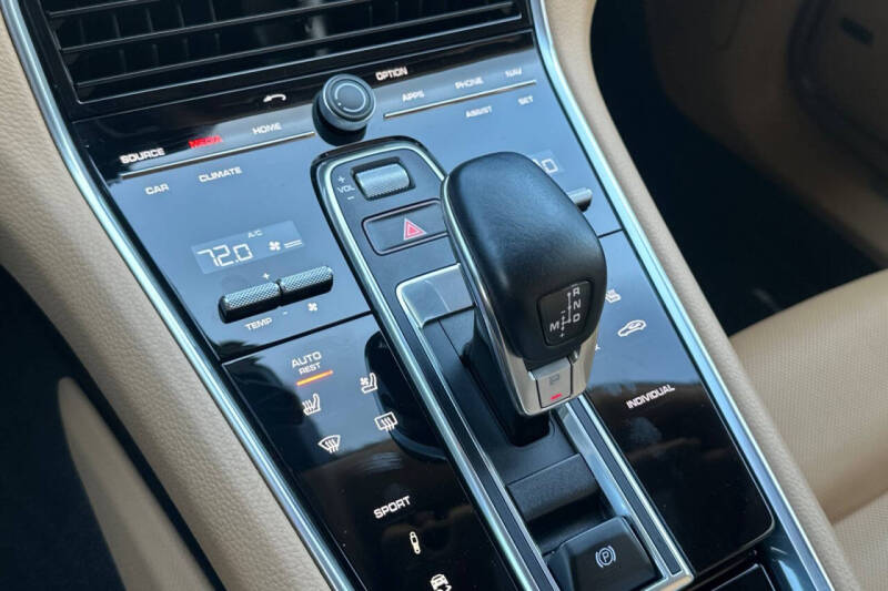 2019 Porsche Panamera