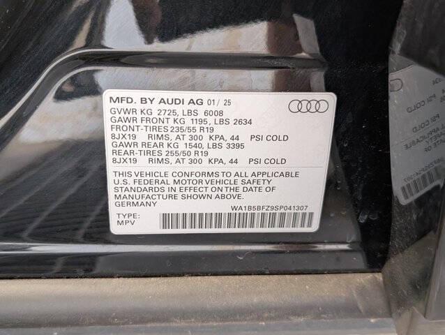 2025 Audi Q4 e-tron Premium Plus 45