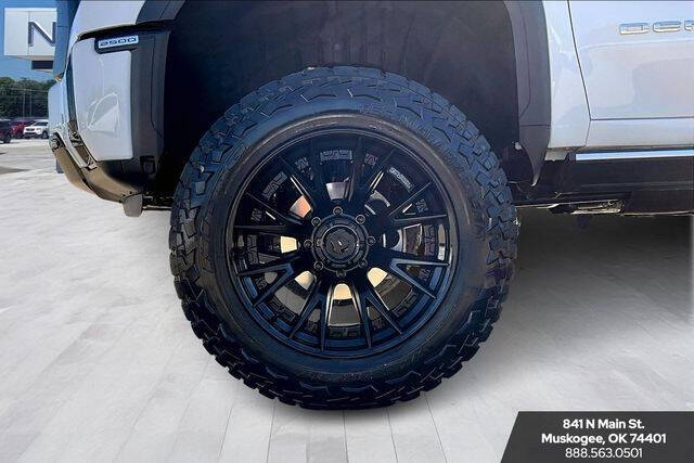 2025 GMC Sierra 2500HD