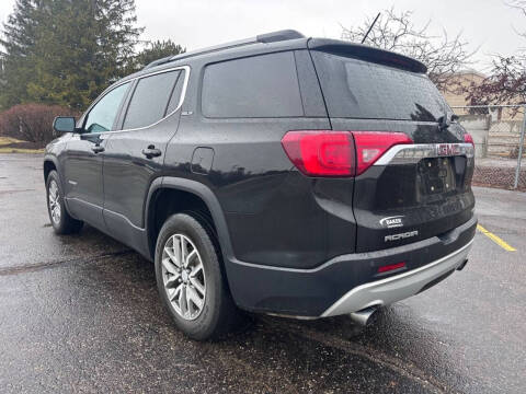 2018 GMC Acadia SLE-2