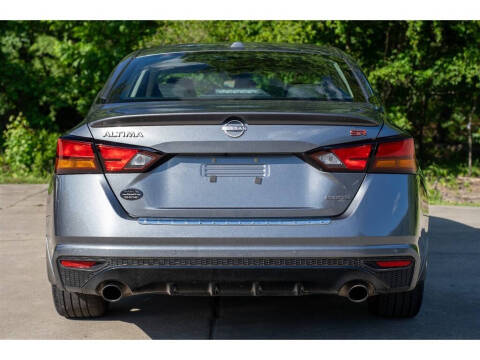 2023 Nissan Altima 2.0 SR