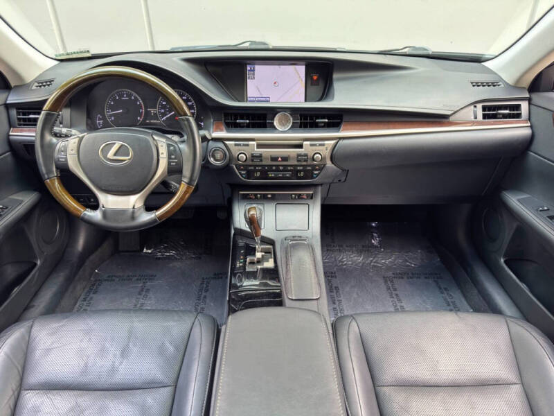 2013 Lexus ES 350