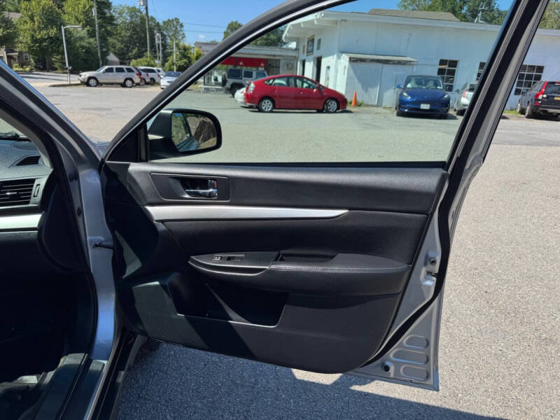 2012 Subaru Outback 2.5i Premium