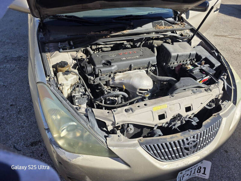 2004 Toyota Camry Solara SE