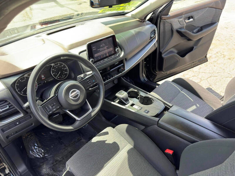 2021 Nissan Rogue SV